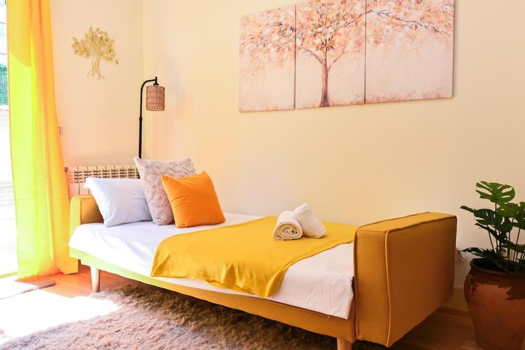 For Temporal Con Estilo Y Comodidad En Eros 14 Apartamento Madrid